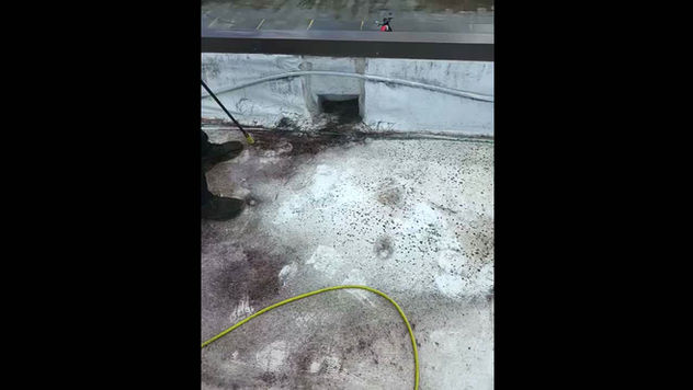 PRESSURE CLEANING DRAIN SYSTEMS